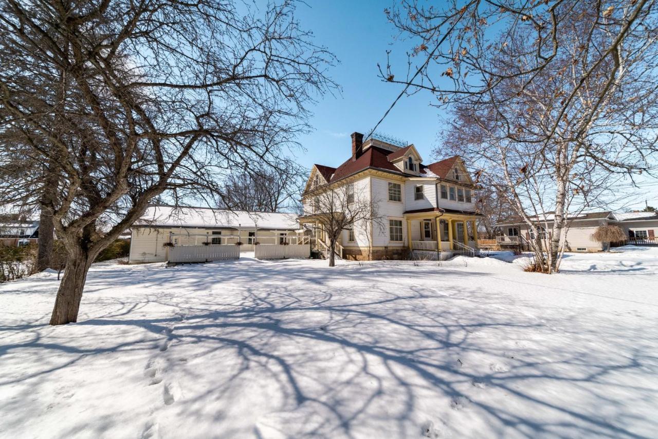 Marmora And Lake Inn And Victorian Diner Luaran gambar